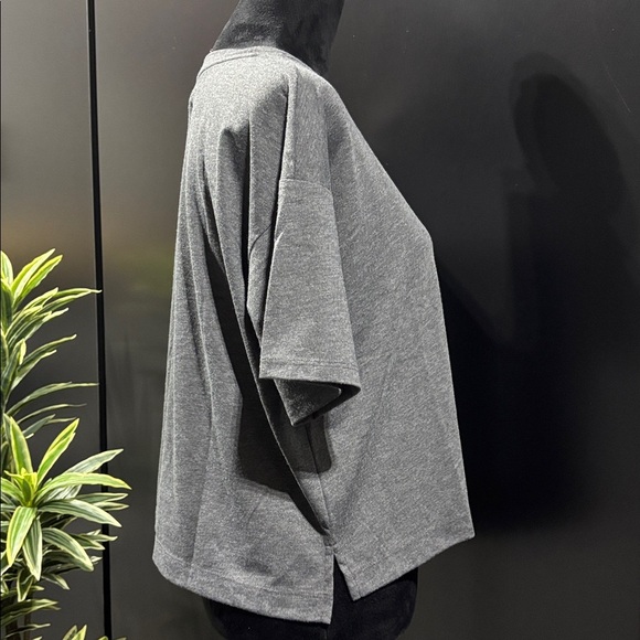 UpWest Oversized Loose fit,boxy crewneck button detail,slit sides,soft - Picture 4 of 8